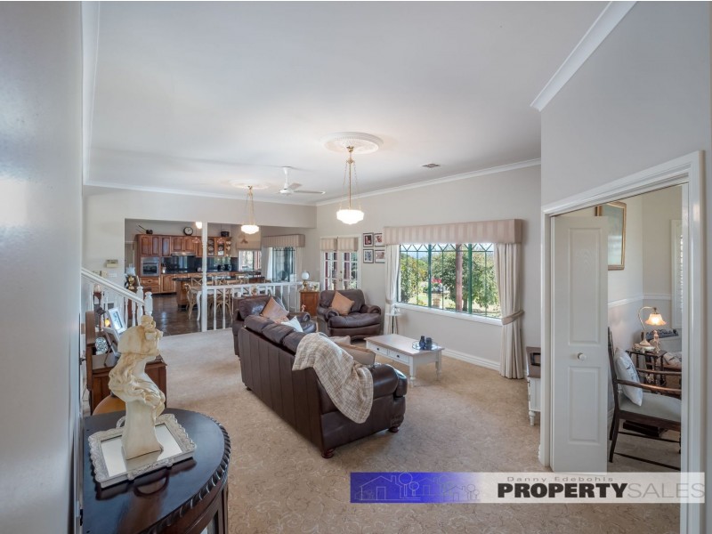 125 McGraths Track, Hernes Oak VIC 3825