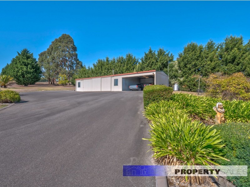 125 McGraths Track, Hernes Oak VIC 3825