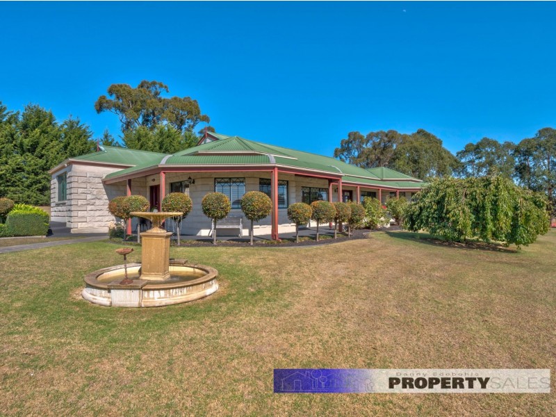 125 McGraths Track, Hernes Oak VIC 3825