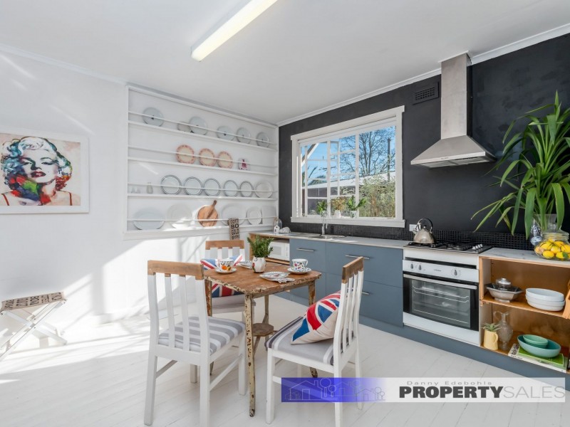 13 Prince Street, Moe VIC 3825