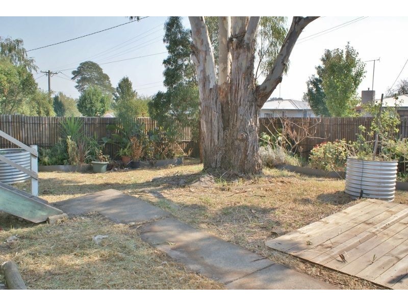 3 Phillip Street, Moe VIC 3825