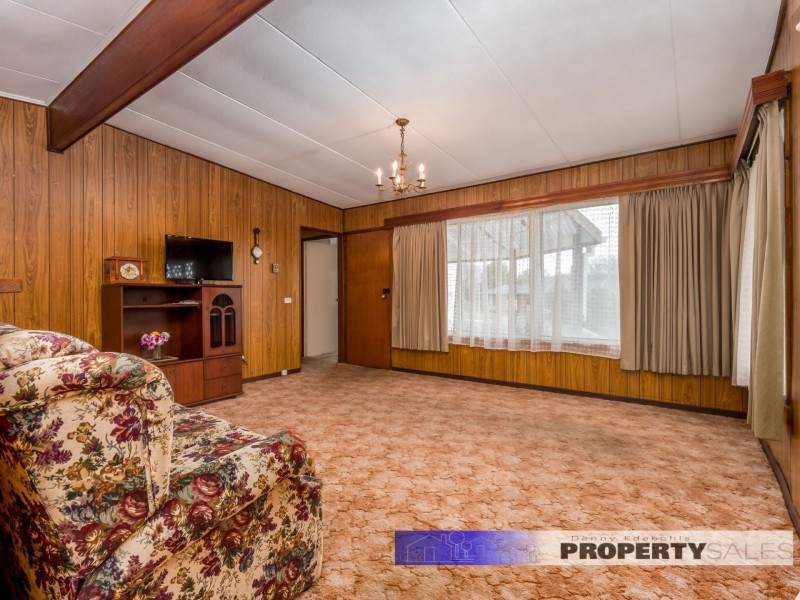 8 Shanahan Parade, Newborough VIC 3825