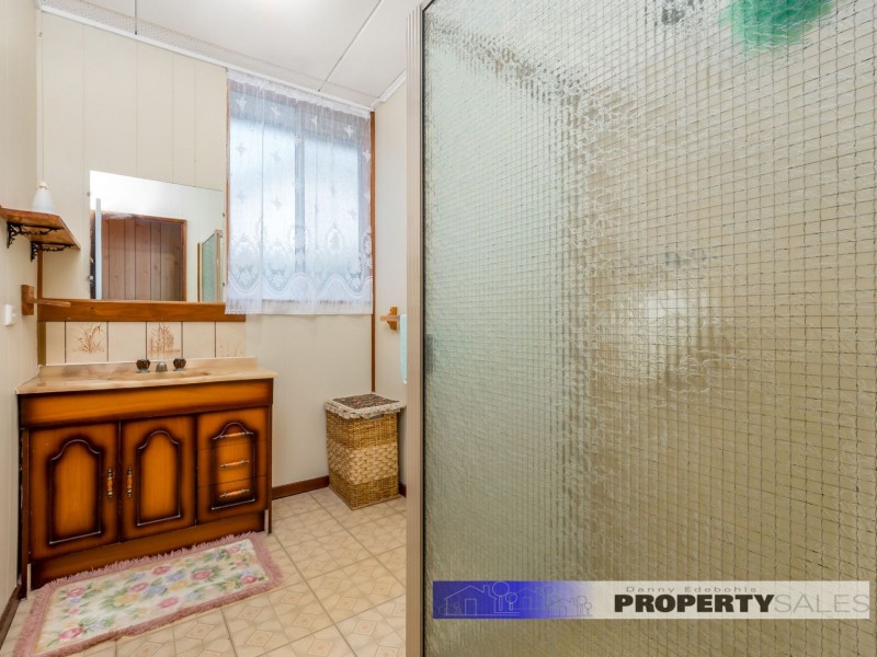 8 Shanahan Parade, Newborough VIC 3825