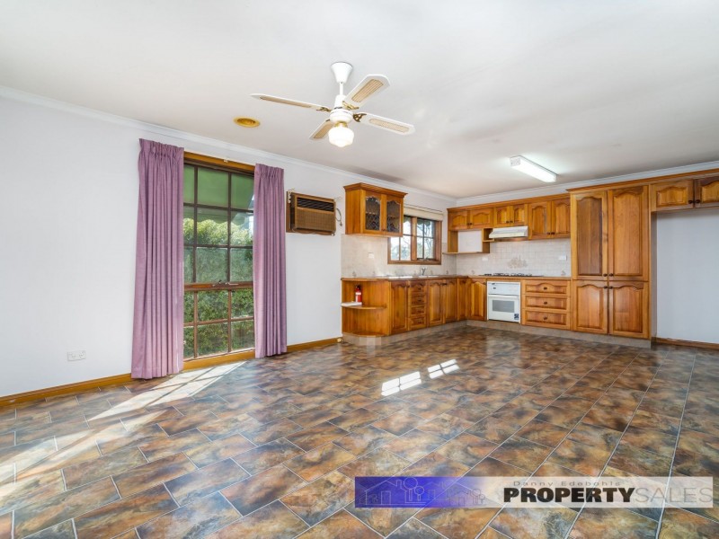 25 Murray Road, Newborough VIC 3825