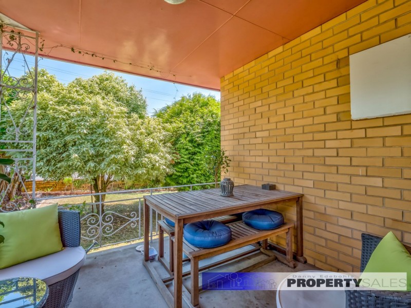24 Law Street, Newborough VIC 3825