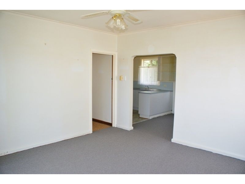 13 Elizabeth Street, Moe VIC 3825