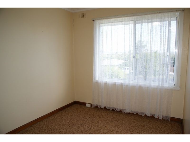 13 Elizabeth Street, Moe VIC 3825