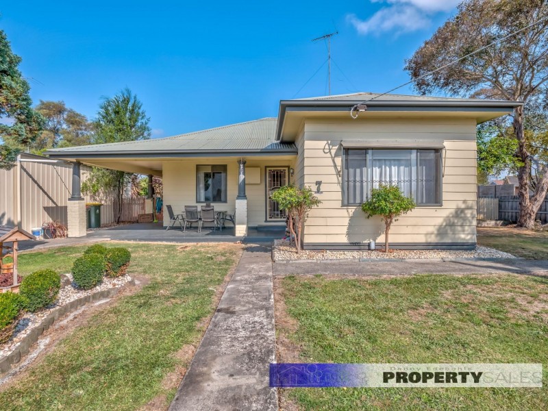 7 Jubilee Street, Moe VIC 3825