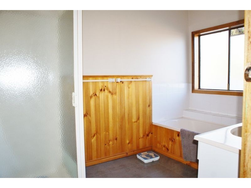 14 Old Sale Road, Moe VIC 3825