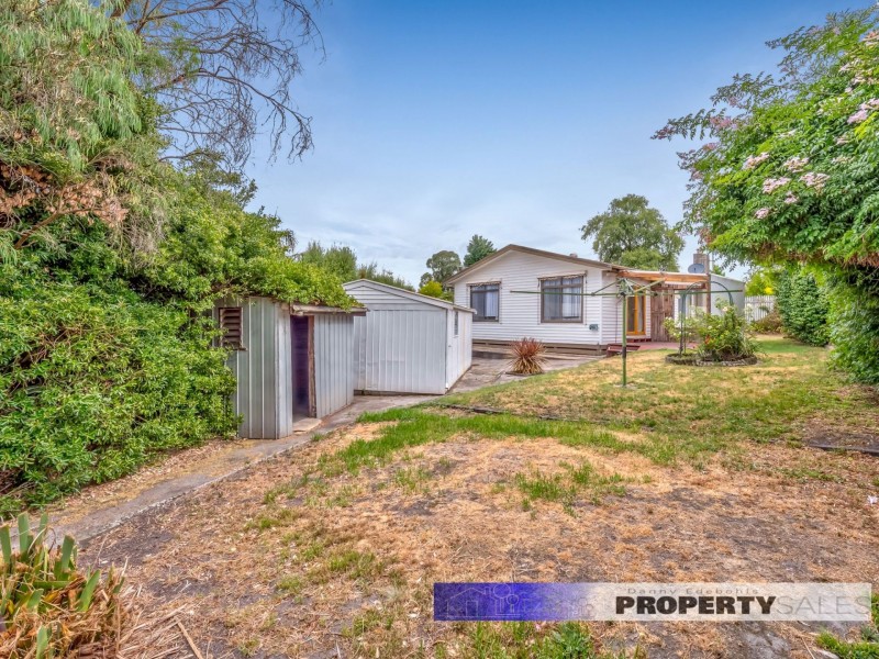 2 Mardan Street, Newborough VIC 3825