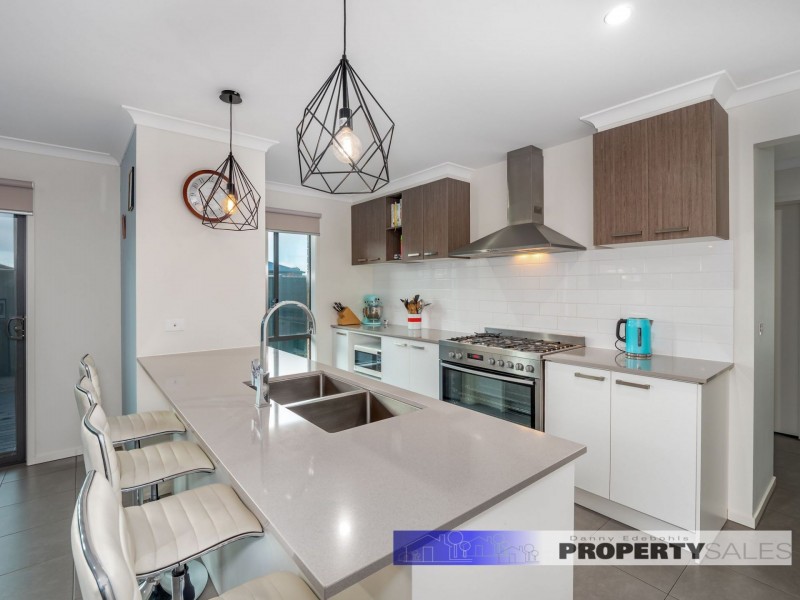 38 Discovery Boulevard, Moe VIC 3825