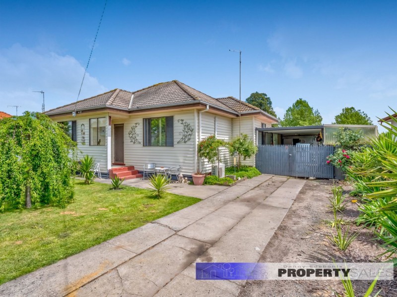 14 Austin Avenue, Moe VIC 3825