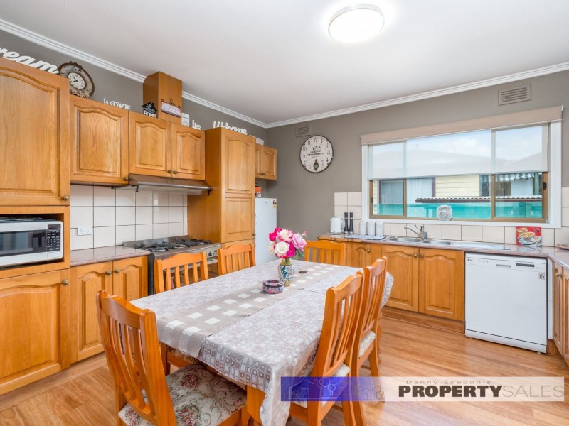 14 Austin Avenue, Moe VIC 3825