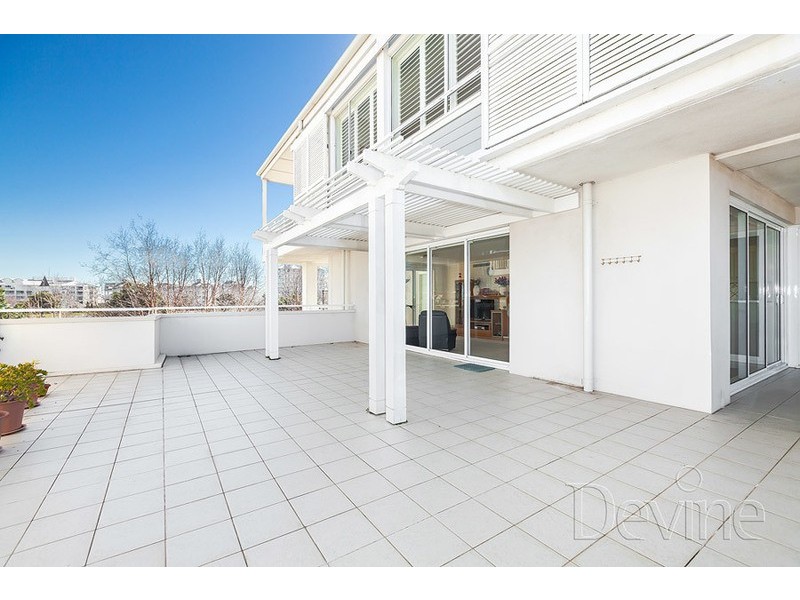 402/2 Village Drive, Breakfast Point NSW 2137