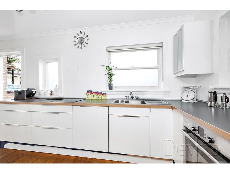 10 Bertram Street, Mortlake NSW 2137