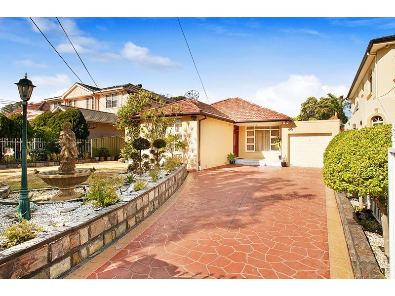 12 Cave Road, Strathfield NSW 2135
