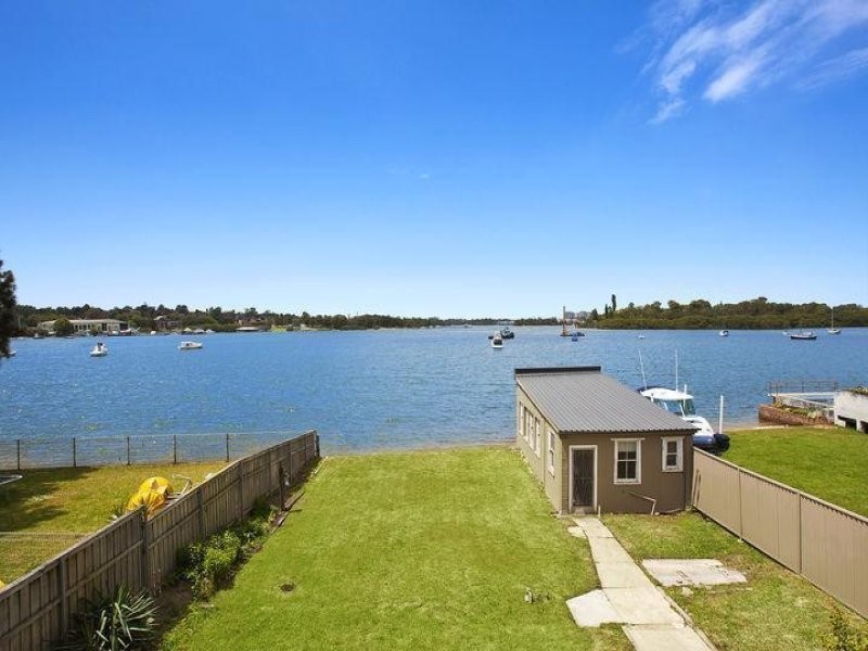 79 Llewellyn Street, Rhodes NSW 2138