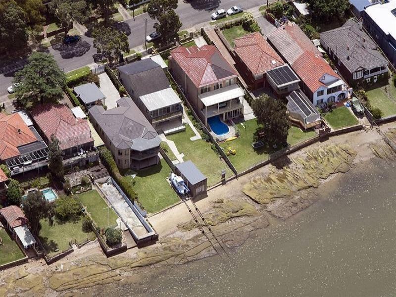 79 Llewellyn Street, Rhodes NSW 2138