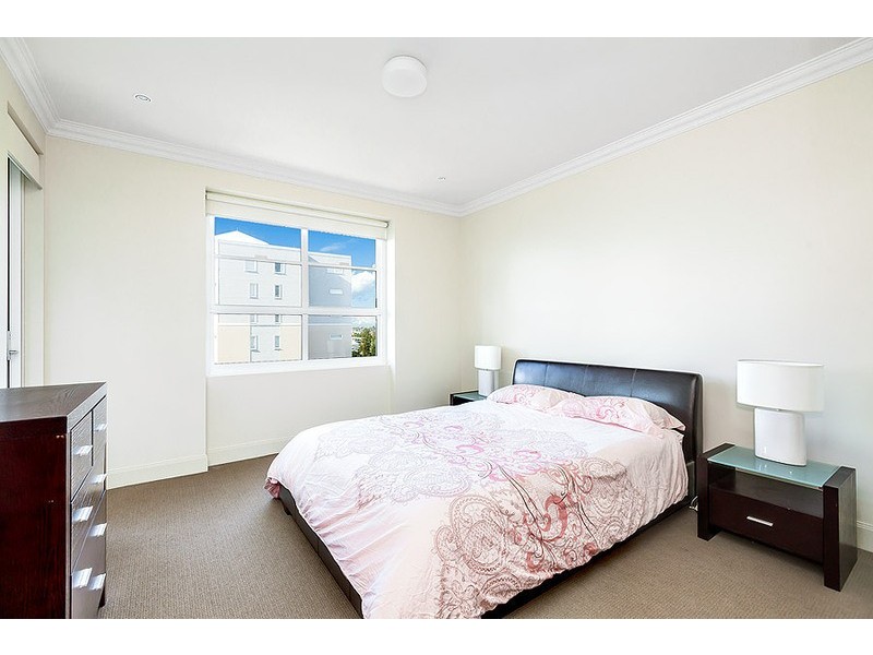 48/68 Village Drive, Breakfast Point NSW 2137