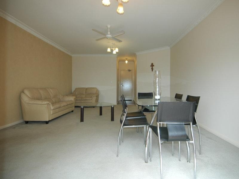8/7-9 Hombush Road, Strathfield NSW 2135