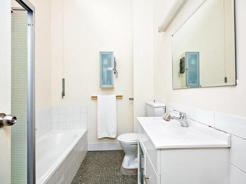 11/13-17 Llewellyn Street, Rhodes NSW 2138