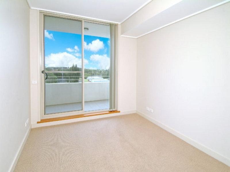 304/1 The Piazza, Wentworth Point NSW 2127