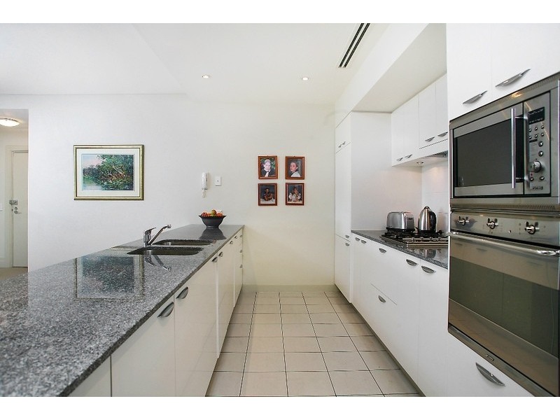 12/4 Admiralty Drive, Breakfast Point NSW 2137