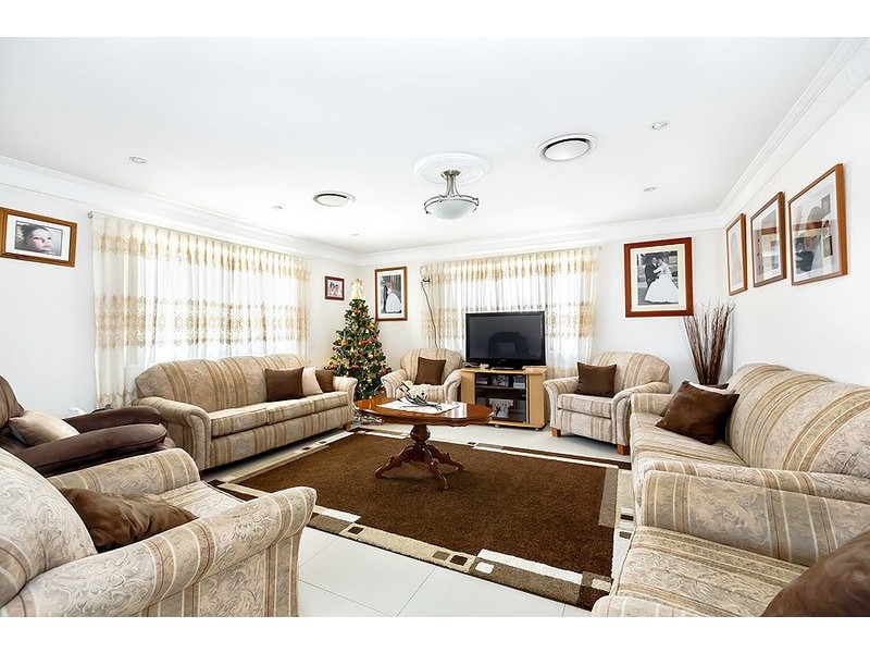 8 Edward Street, Concord NSW 2137