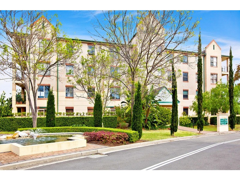 4J/247 Burwood Rd, Concord NSW 2137