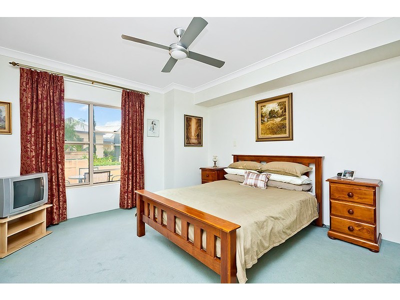 4J/247 Burwood Rd, Concord NSW 2137