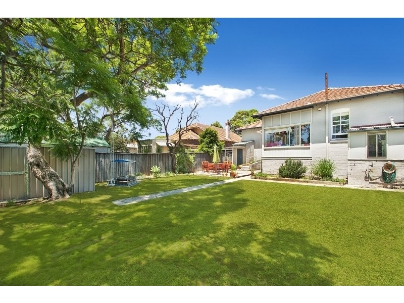 25 Alton Avenue, Concord NSW 2137