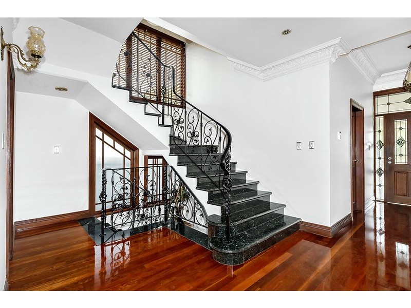 1 Gladstone Street, Concord NSW 2137