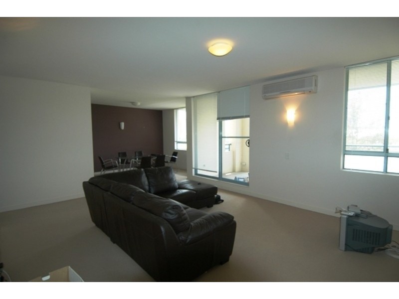 218/5 Stromboli Strait, Wentworth Point NSW 2127