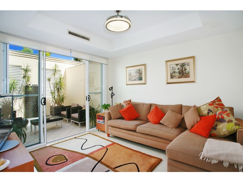 26  Rosemeadow Drive, Cabarita NSW 2137