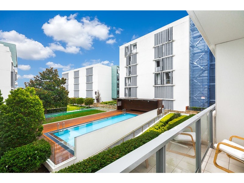 203/12 Shoreline Drive, Rhodes NSW 2138