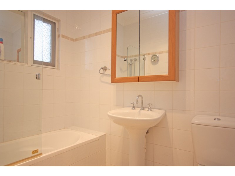 2 Dorking Road, Cabarita NSW 2137