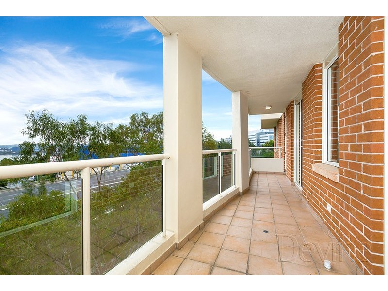 506/10 Wentworth Drive, Liberty Grove NSW 2138