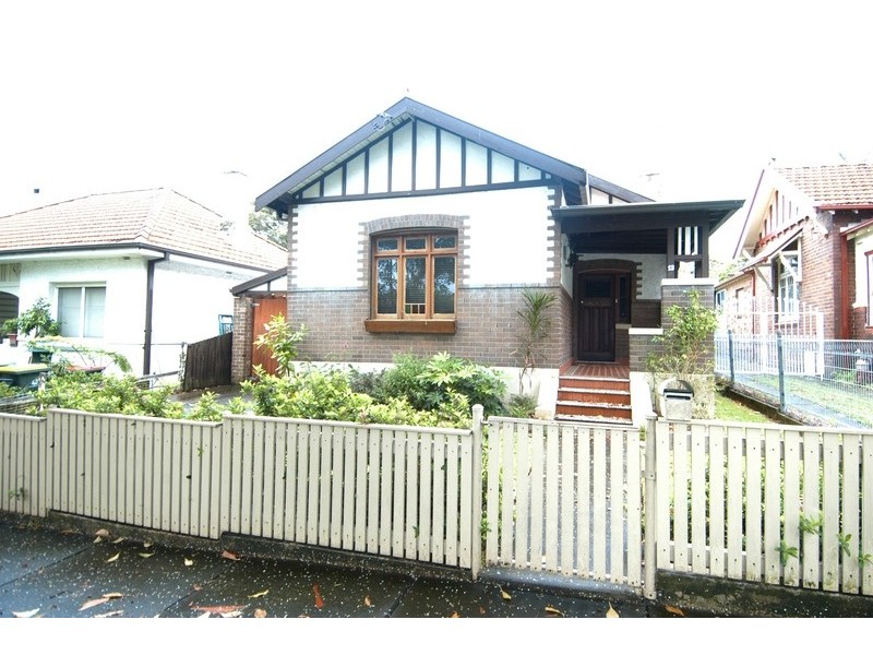 13 Edward Street, Concord NSW 2137