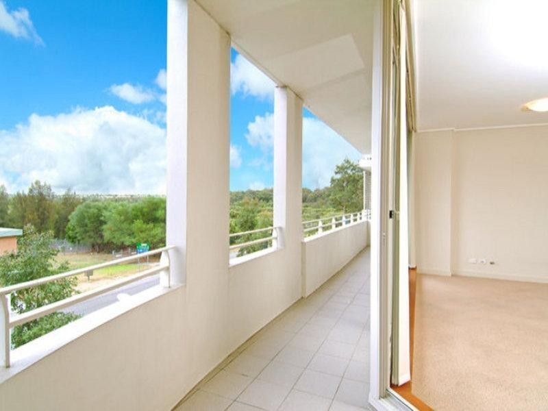 304/1 The Piazza, Wentworth Point NSW 2127