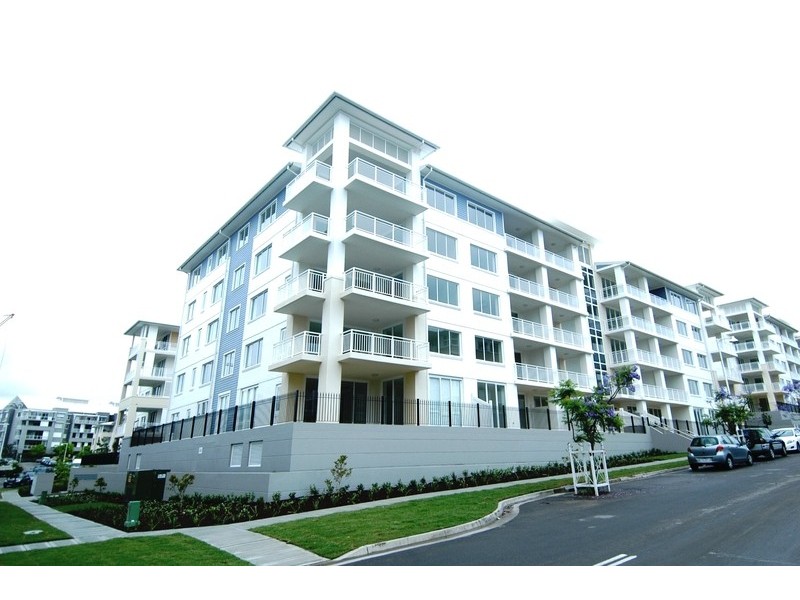 509/2 Rosewater Circuit, Breakfast Point NSW 2137