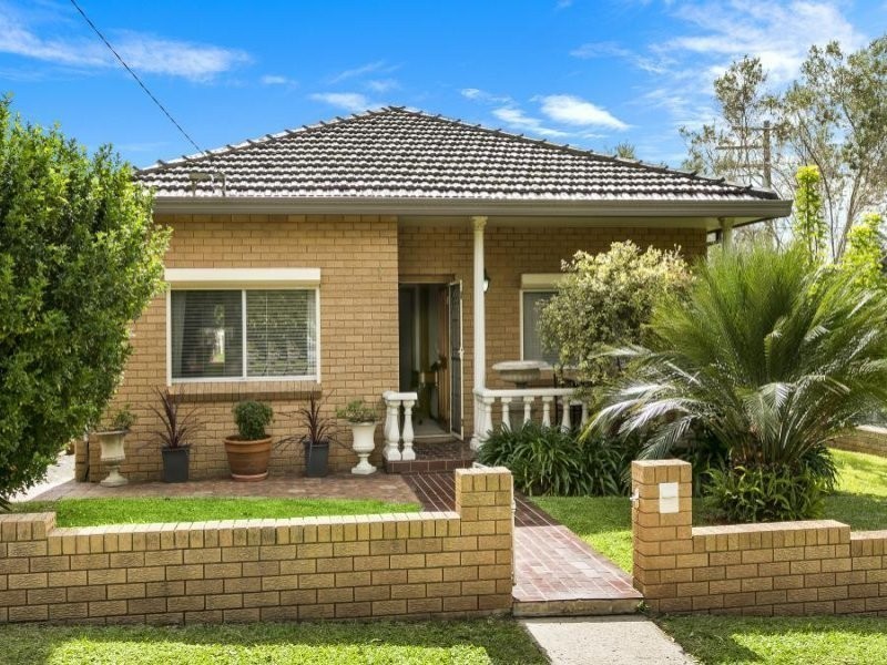 1 Clermont Avenue, Concord NSW 2137