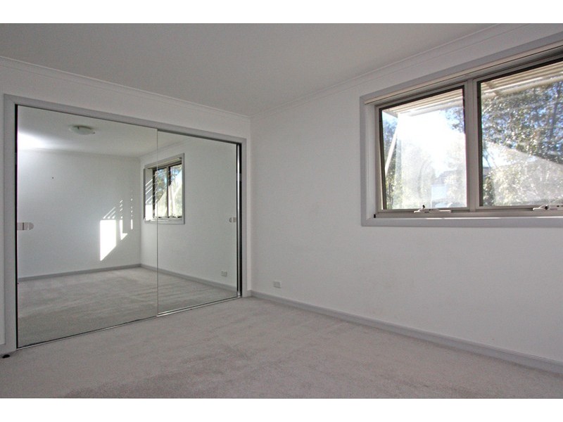 11 Beaurepaire Avenue, Newington NSW 2127