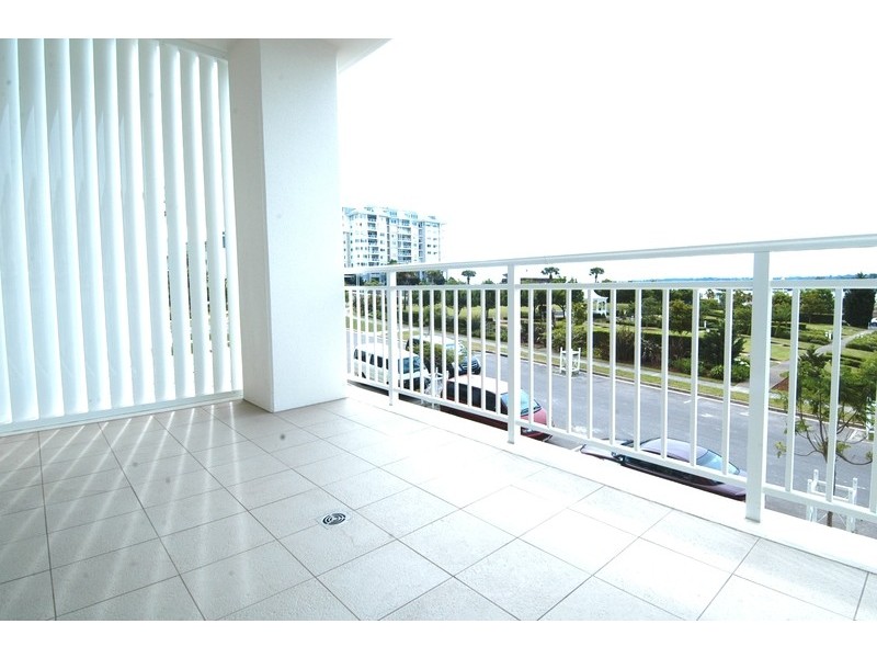 205/4 Rosewater Circuit, Breakfast Point NSW 2137