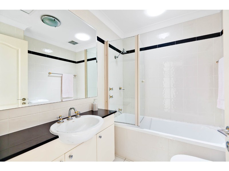 34 Thorpe Avenue, Liberty Grove NSW 2138