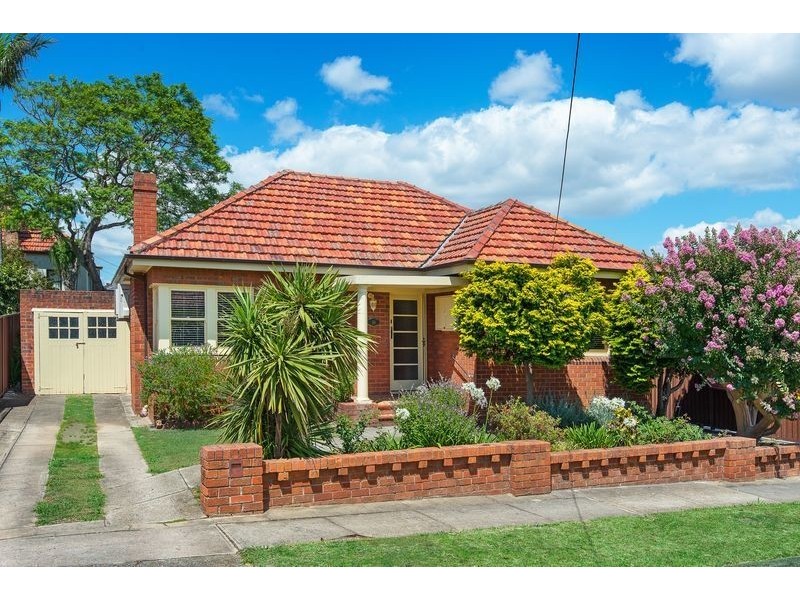 18 Nicholas Avenue, Concord NSW 2137