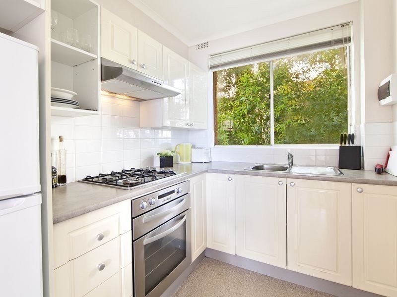 1/11-13 Avon Road, Dee Why NSW 2099