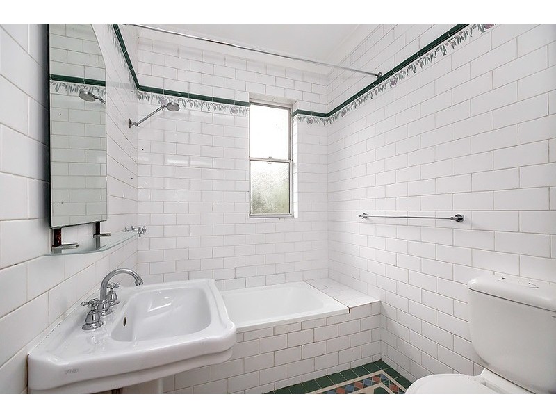 15 Cavell Avenue, Rhodes NSW 2138