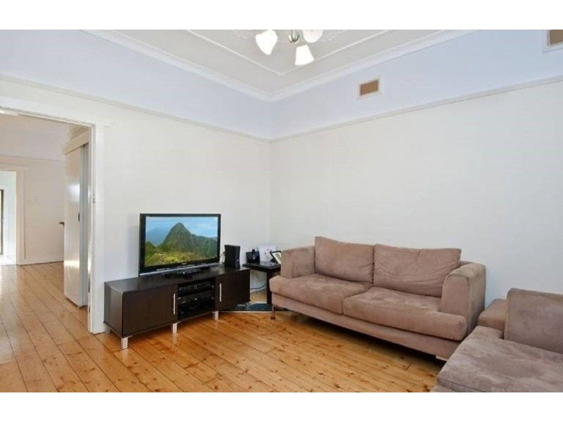 24 William Street, Concord NSW 2137