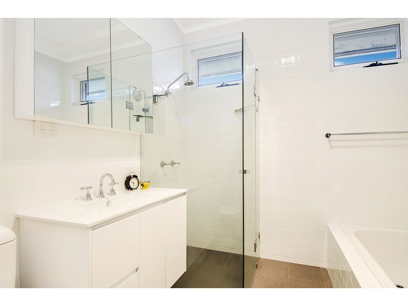 208 Queen Street, Concord West NSW 2138