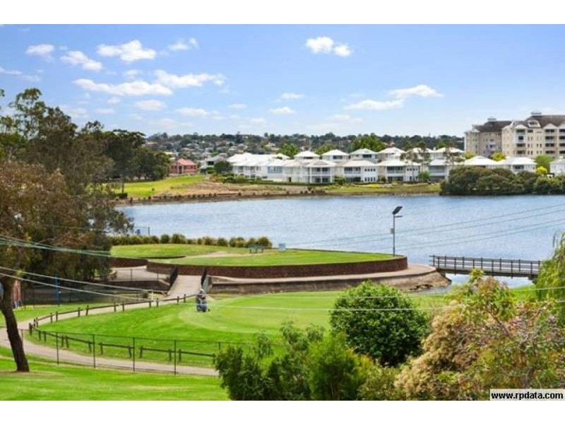 18 Sanders Prde, Concord NSW 2137